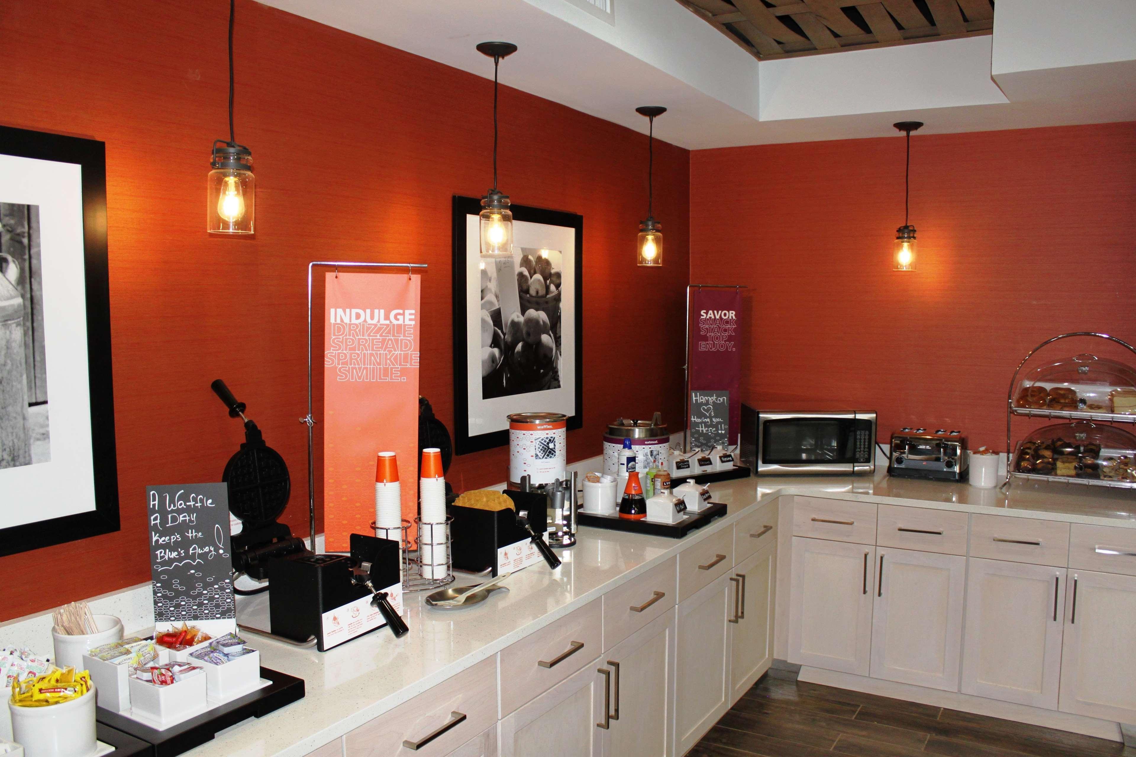 Hampton Inn Forsyth Luaran gambar