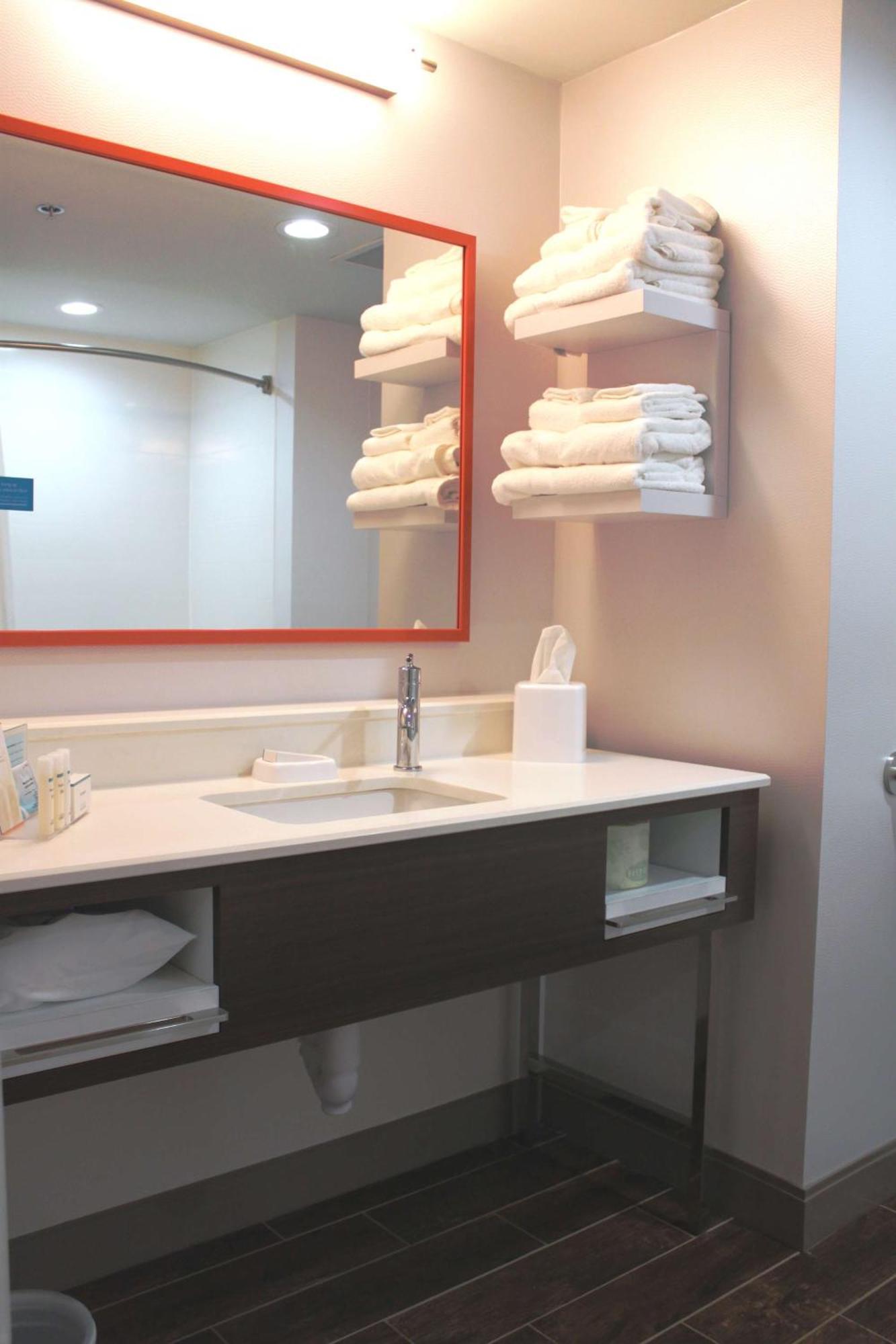 Hampton Inn Forsyth Luaran gambar